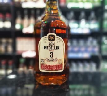 Ron Medellín Añejo 3 Años Garrafón