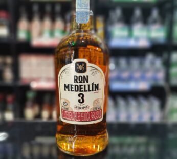 Ron Medellín Añejo 3 Años 750 ml